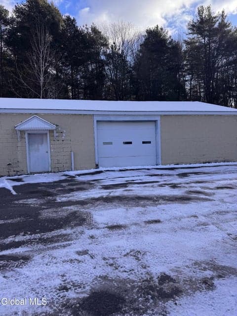 360 Snyders Corners Road, photo 1