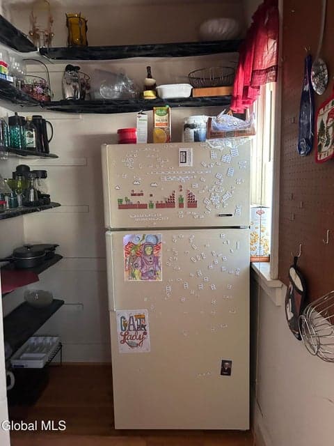 77 Younglove Avenue, photo 4