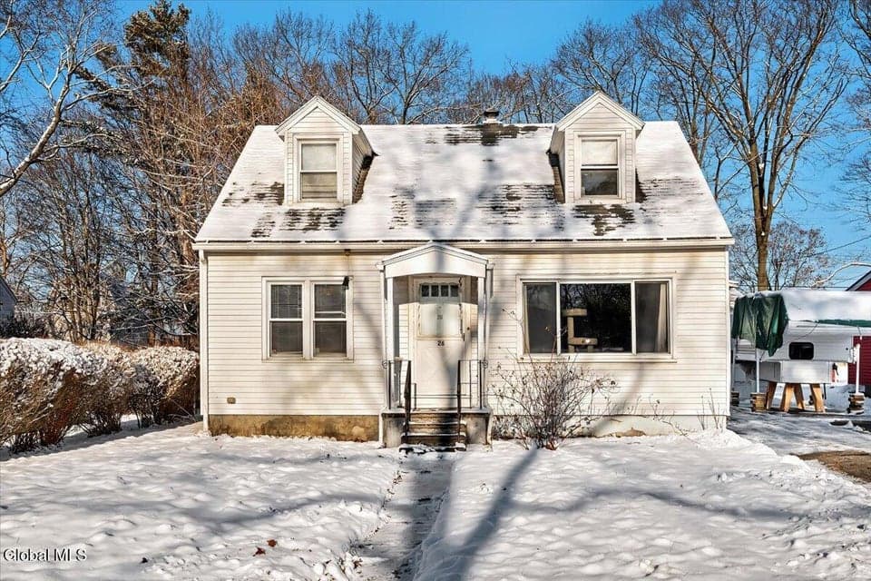26 Shirley Drive, photo 1