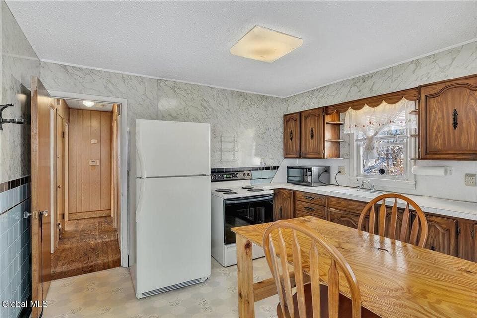 26 Shirley Drive, photo 2