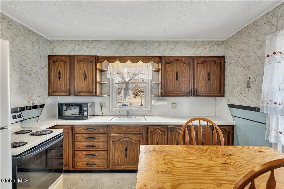 26 Shirley Drive, photo 3