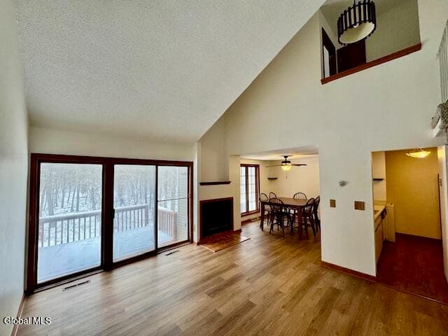 553C Sand Creek Road, photo 4