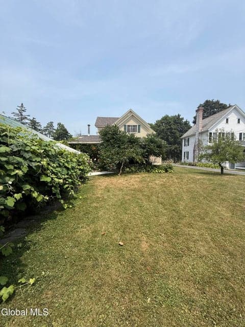 16 Carillon Road, photo 3