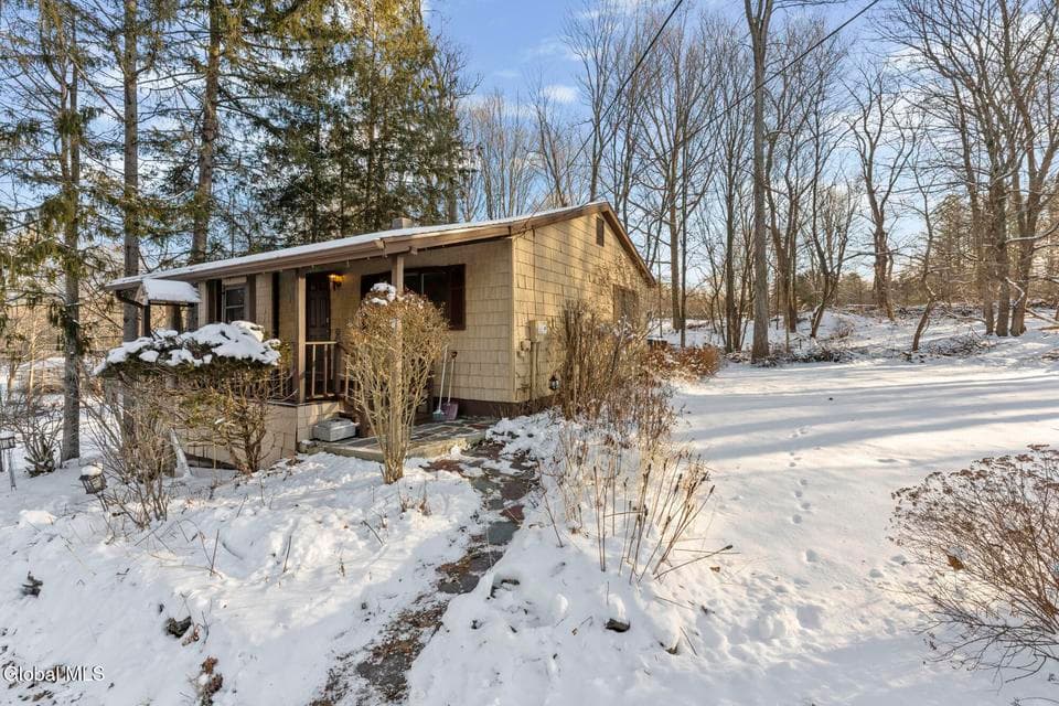 54 Hillcrest Drive, photo 4
