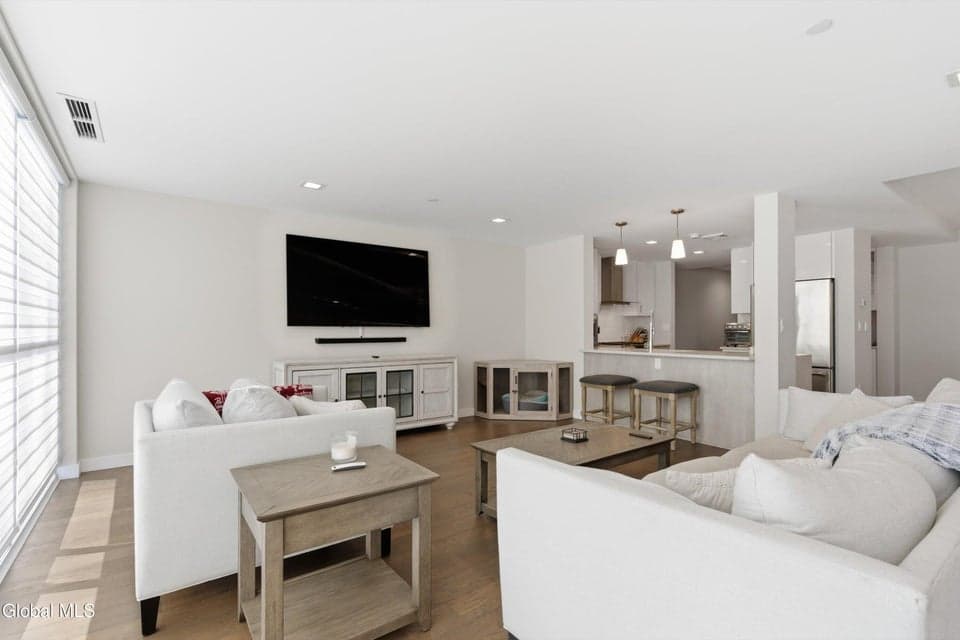 128 Henry Street, photo 4