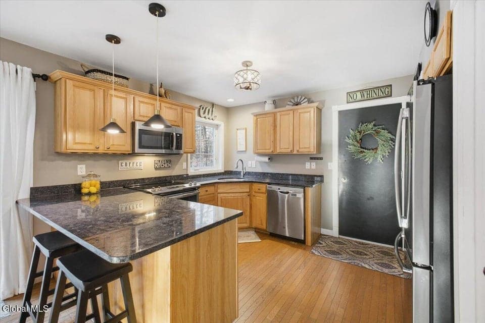 43 Barrington Drive, photo 2