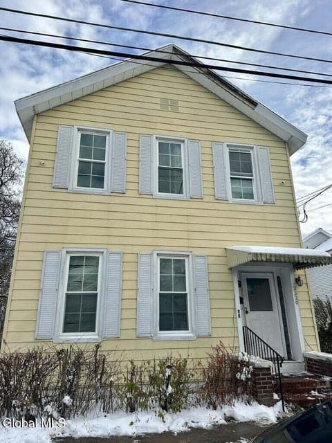 2320 10th Avenue, photo 1