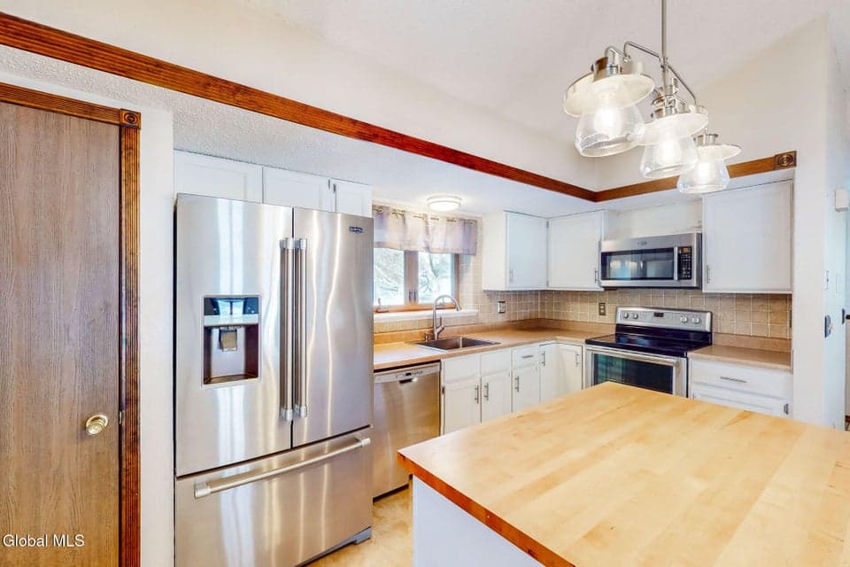123 Southbury Road, photo 5