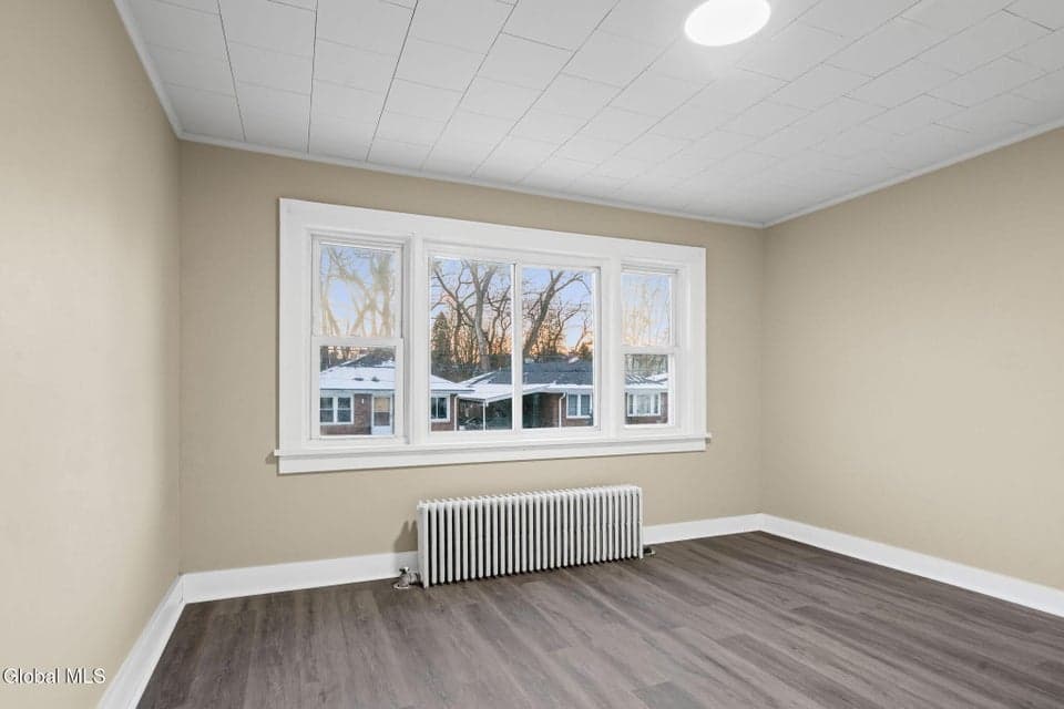 683 Park Avenue, photo 3