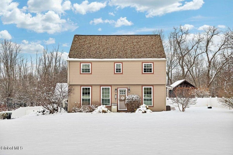 2A Castle Drive, photo 1