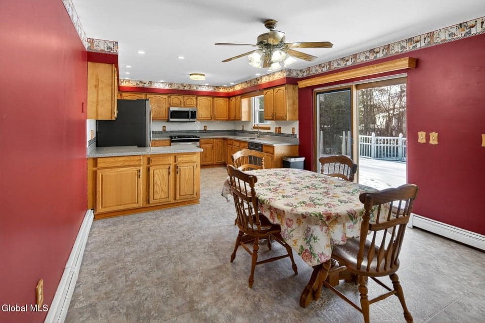 1457 Castleridge Road, photo 4