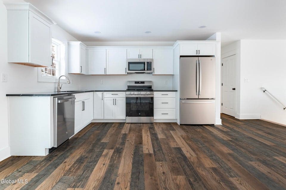 4 Williams Street, Poestenkill, NY, photo 5