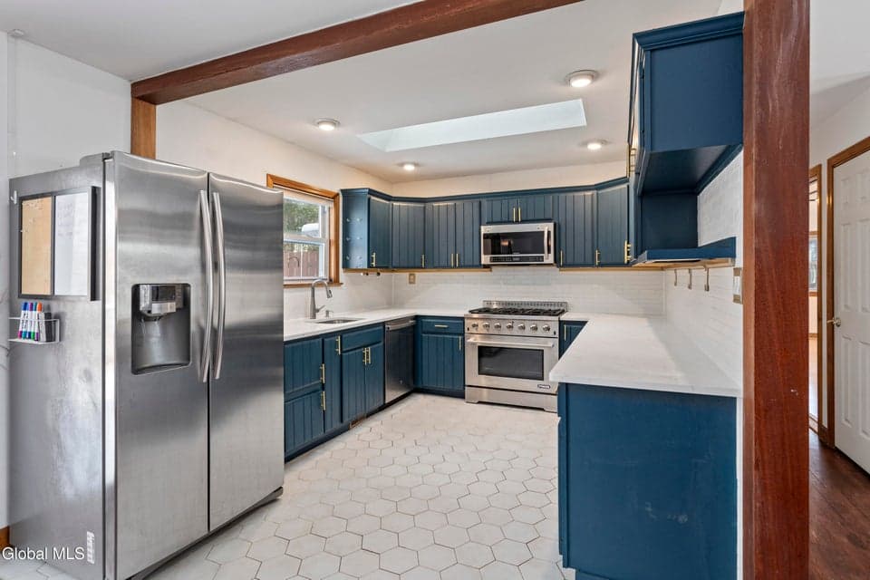 64 Hathorn Boulevard, photo 3