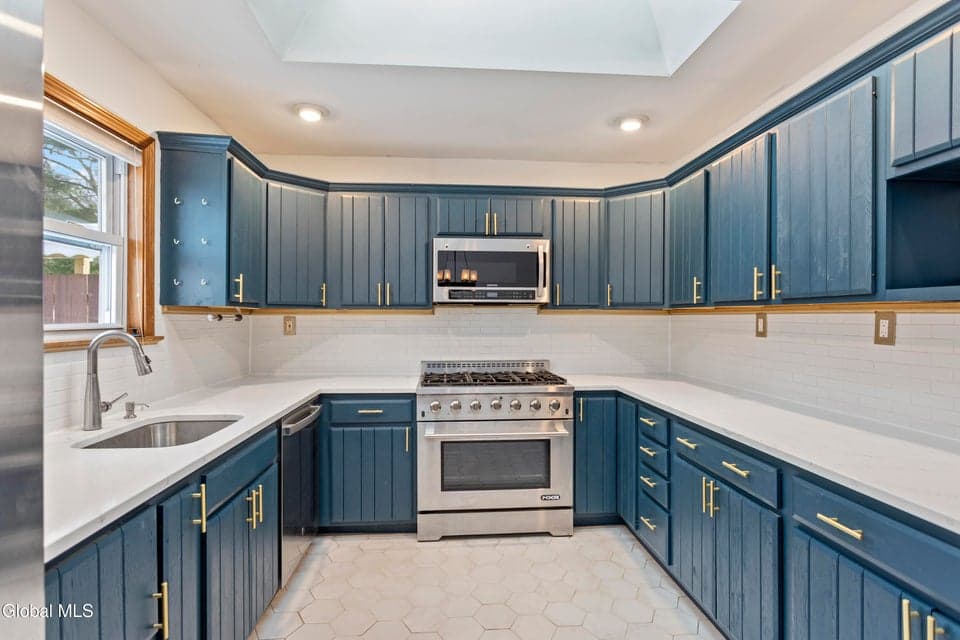 64 Hathorn Boulevard, photo 4