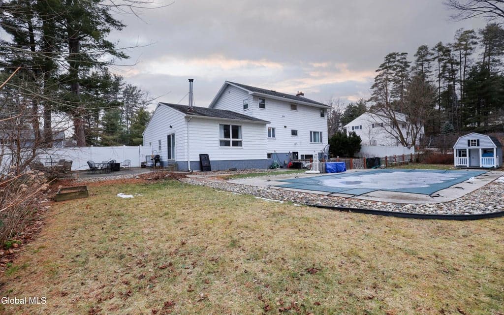 957 W Pine Hill Drive, photo 2