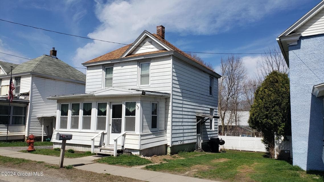 11 Saratoga Avenue, Broadalbin, NY 12025, photo 3