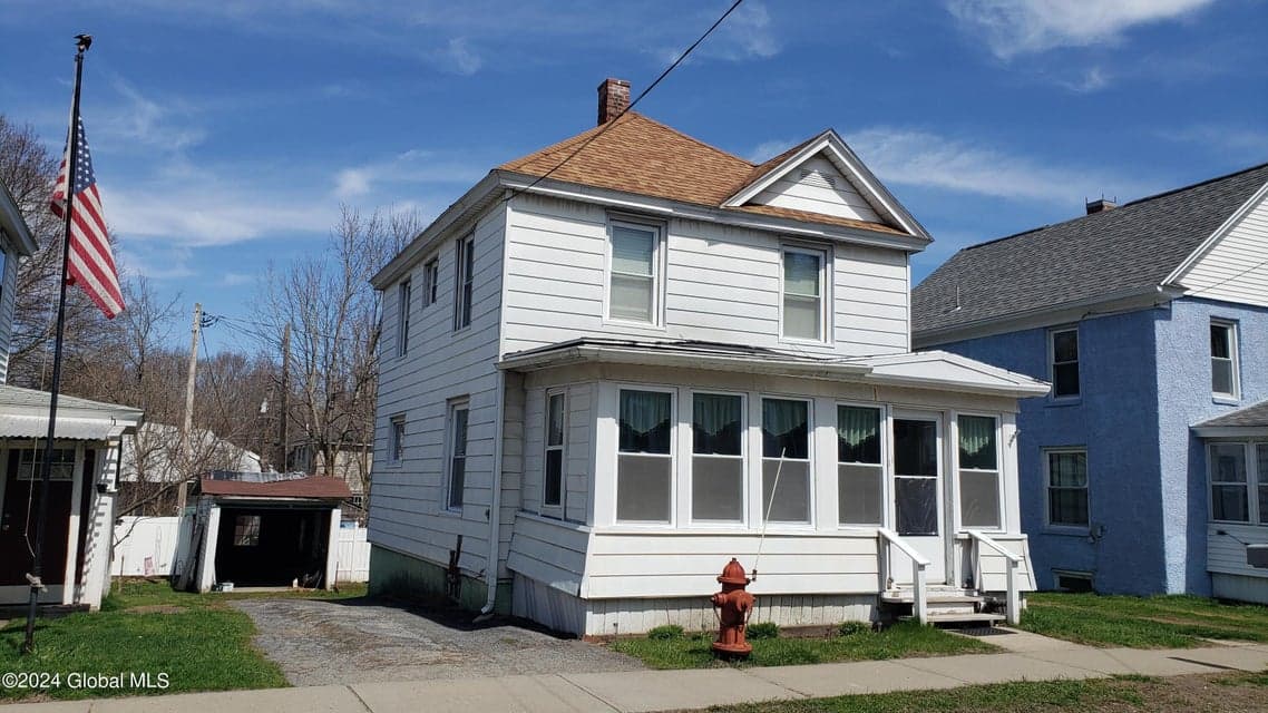 11 Saratoga Avenue, Broadalbin, NY 12025, photo 4
