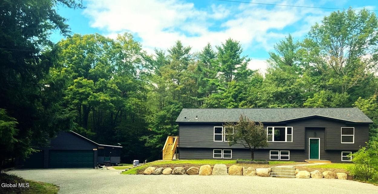 123 Forest Lake Road, photo 3