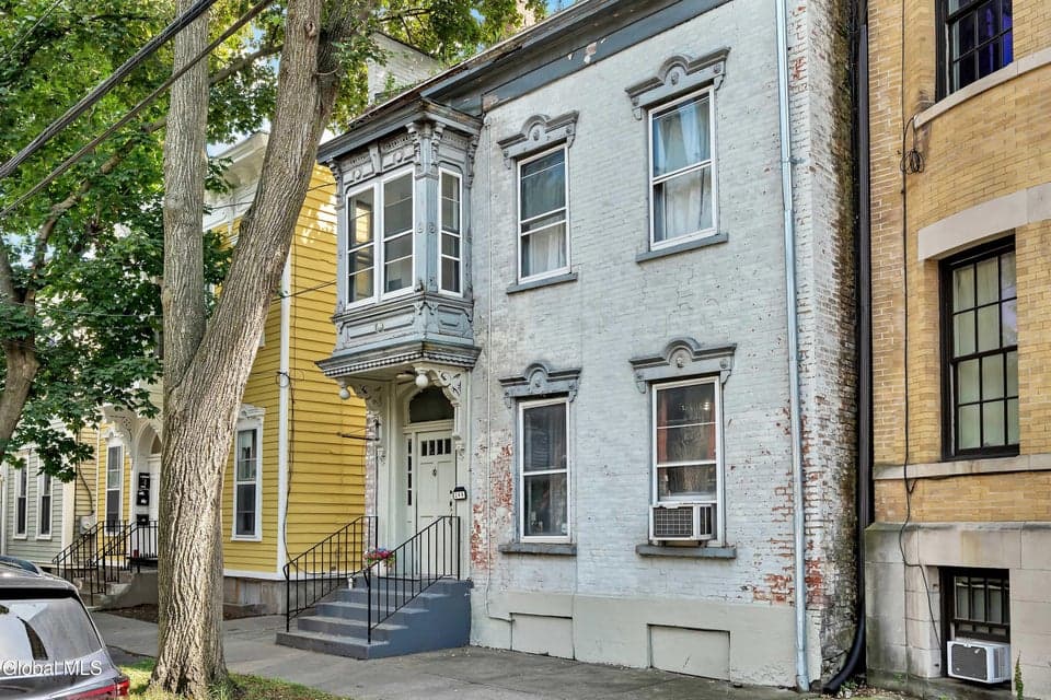 246 Union Street, photo 1