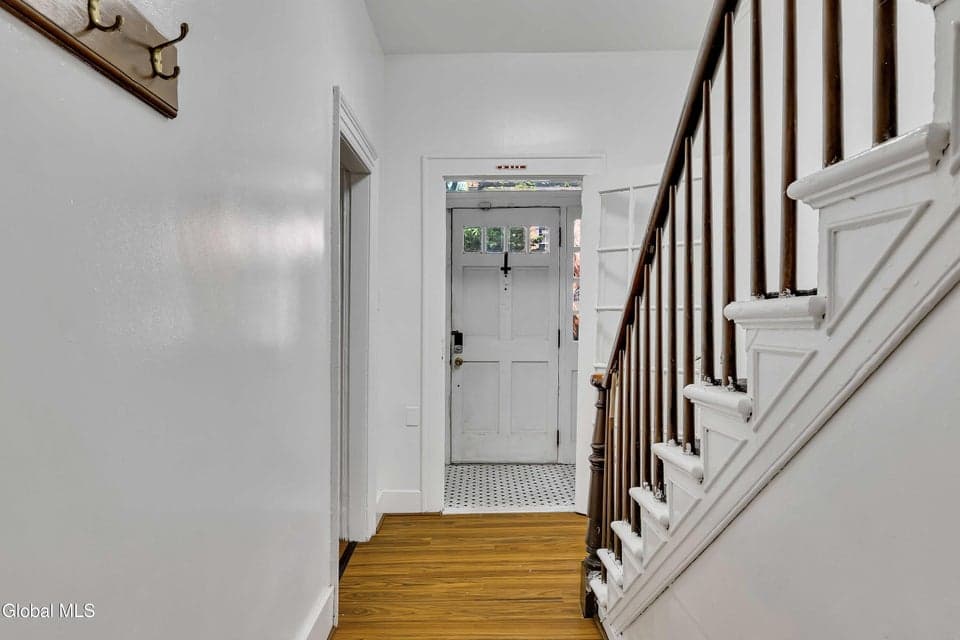 246 Union Street, photo 2