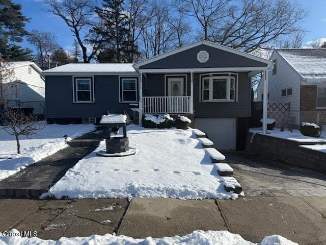 74 Nassau Avenue, photo 1