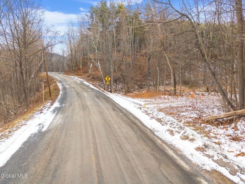 L4 Flat Creek Road, photo 2