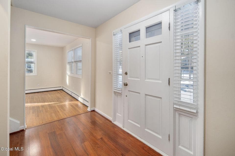 10 Wood Dale Drive, photo 5