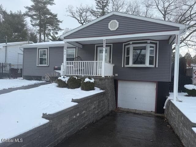 74 Nassau Avenue, photo 5