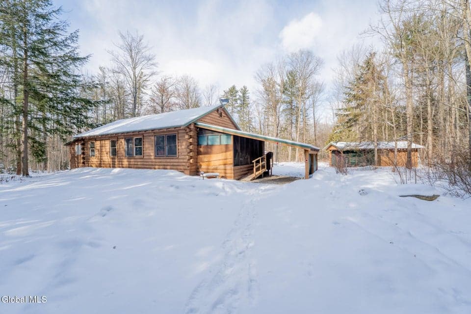 342 Flat Creek Road, photo 1