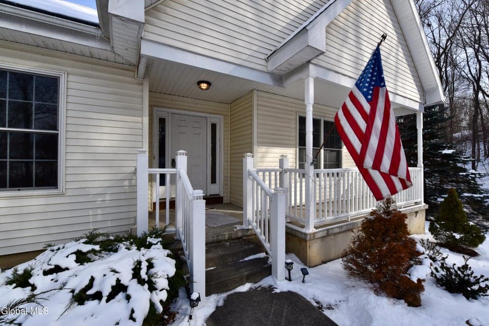 13 Rosemary Drive, photo 1
