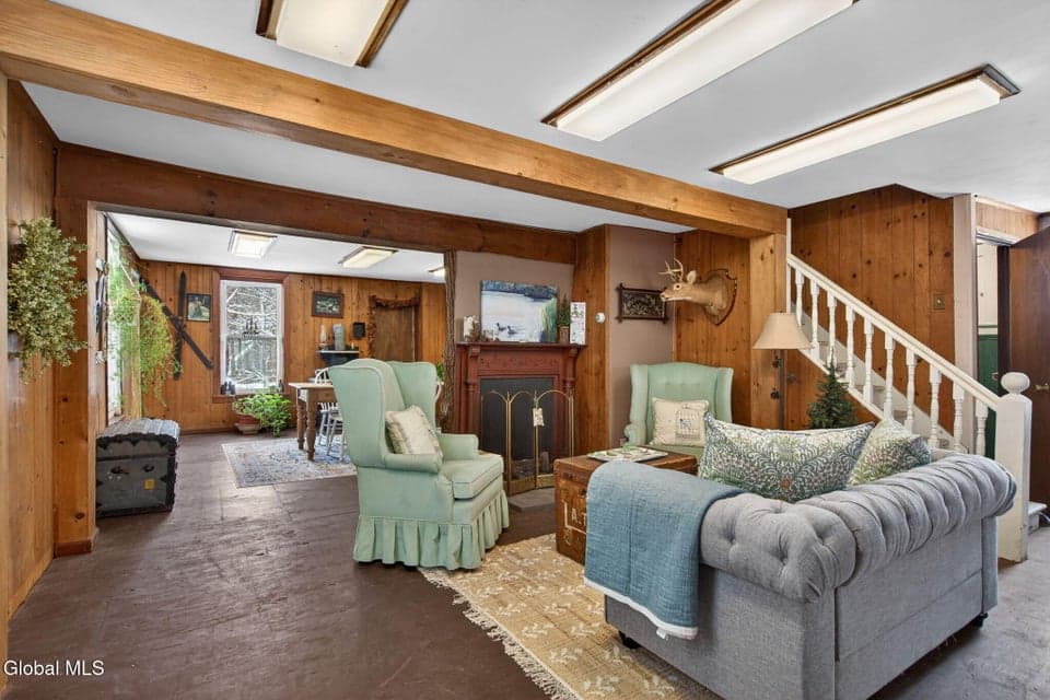 315 Lake Avenue, photo 4