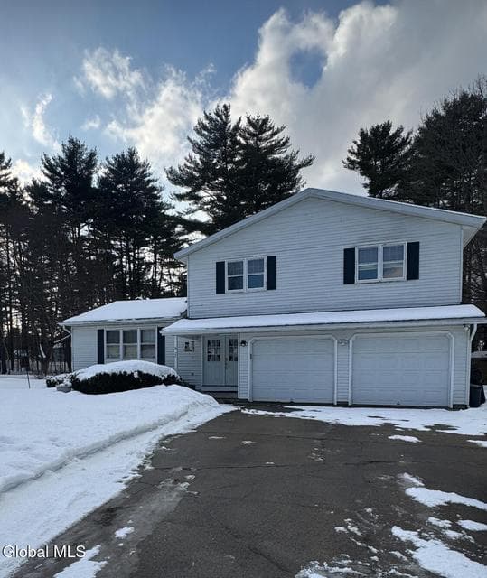22 Whippoorwill Road, Queensbury, NY, photo 1