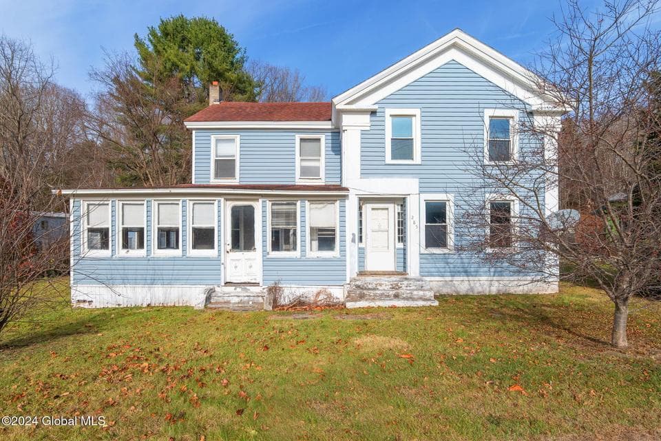 285 Main Street, photo 1