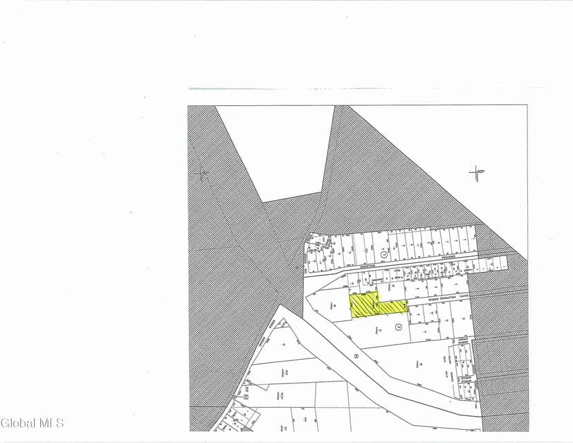 L 45.5 S Hollywood Avenue Avenue, Gloversville, NY, photo 3