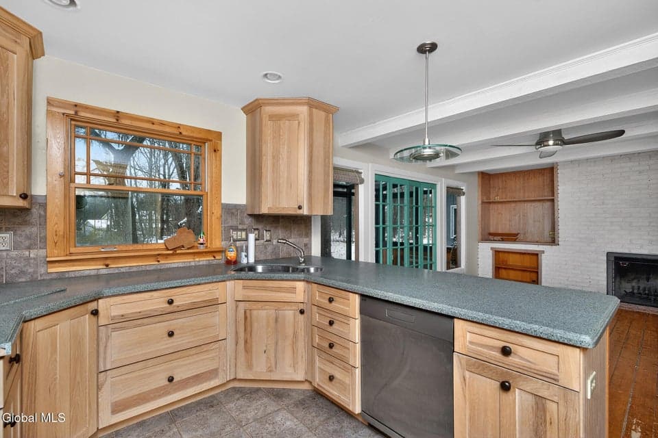 148 Appleton Road, photo 5