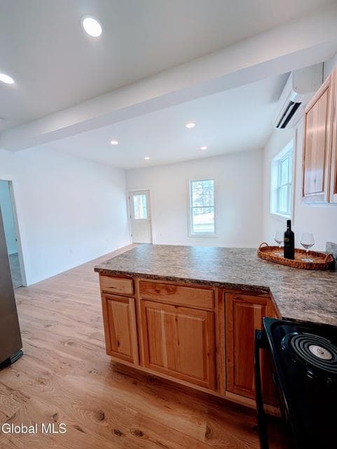 175 The Portage, photo 3