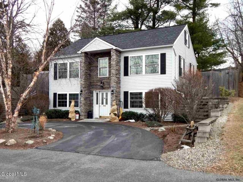 36 Arcadia Avenue