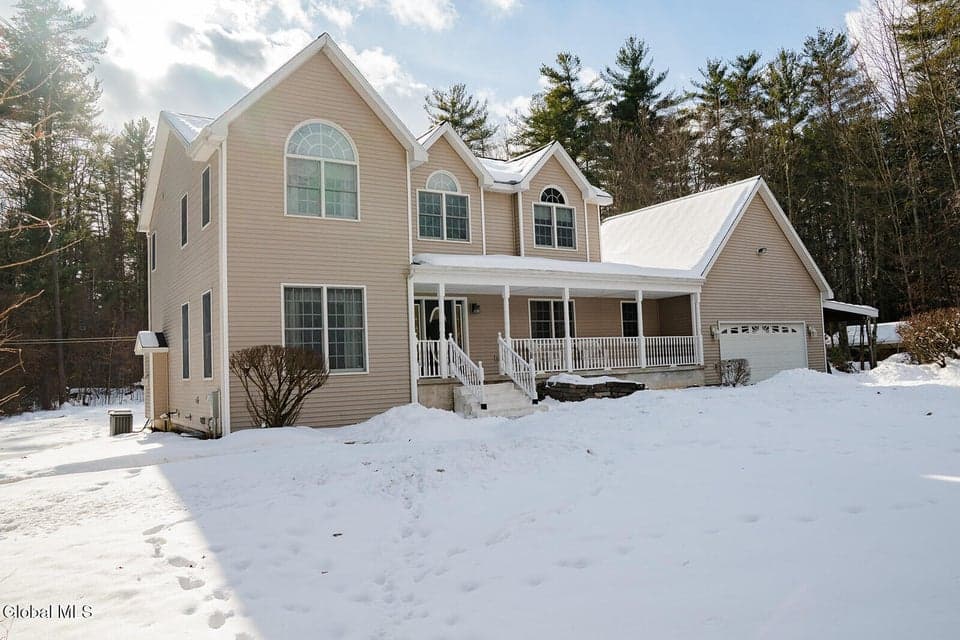 228 Reynolds Road, photo 2