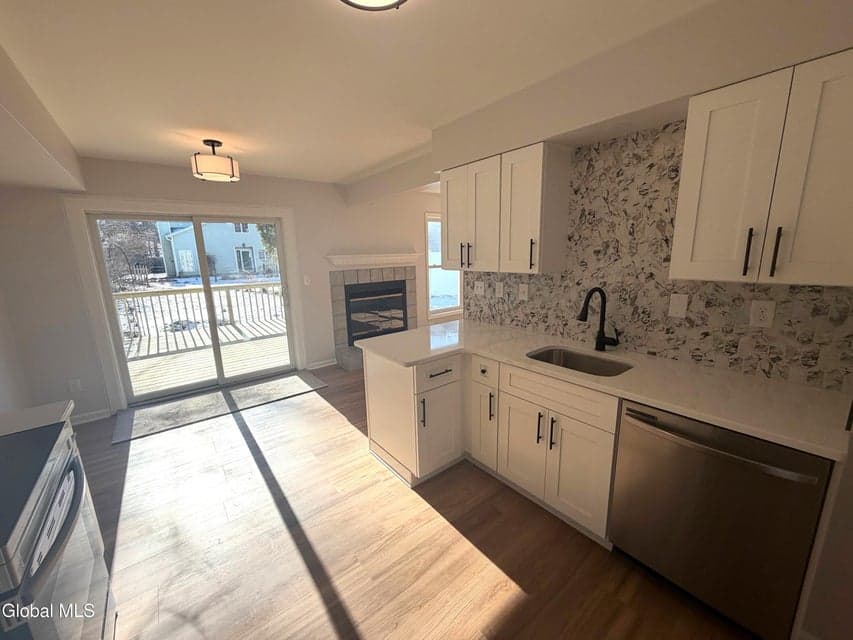 27 Woodside Drive, photo 5