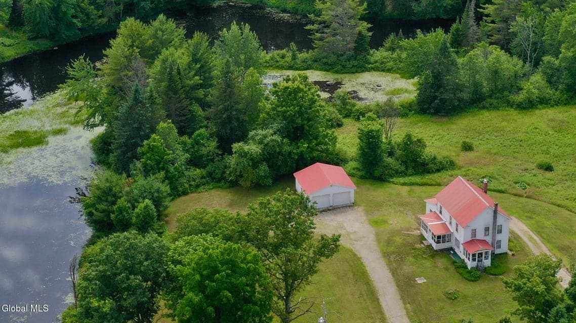 574 Morse Memorial, photo 2