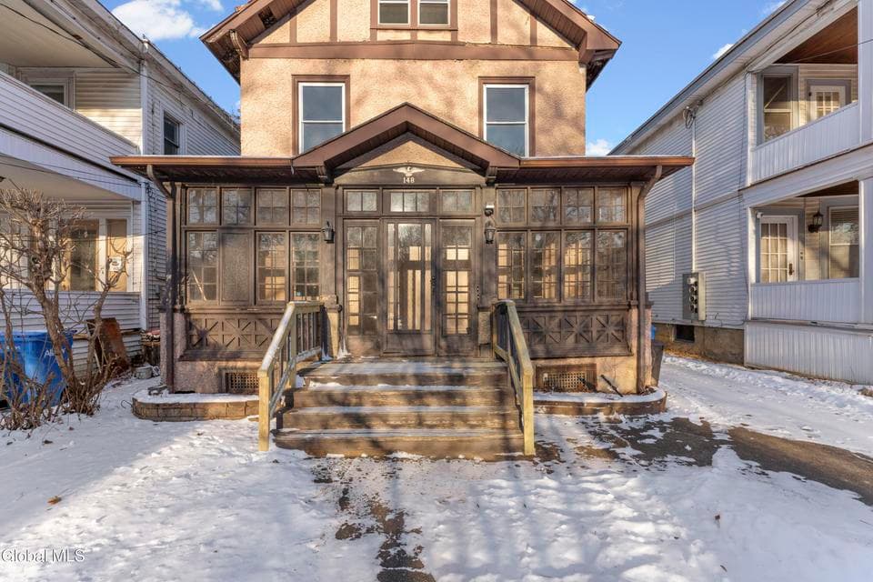 148 N Pine Avenue, photo 4