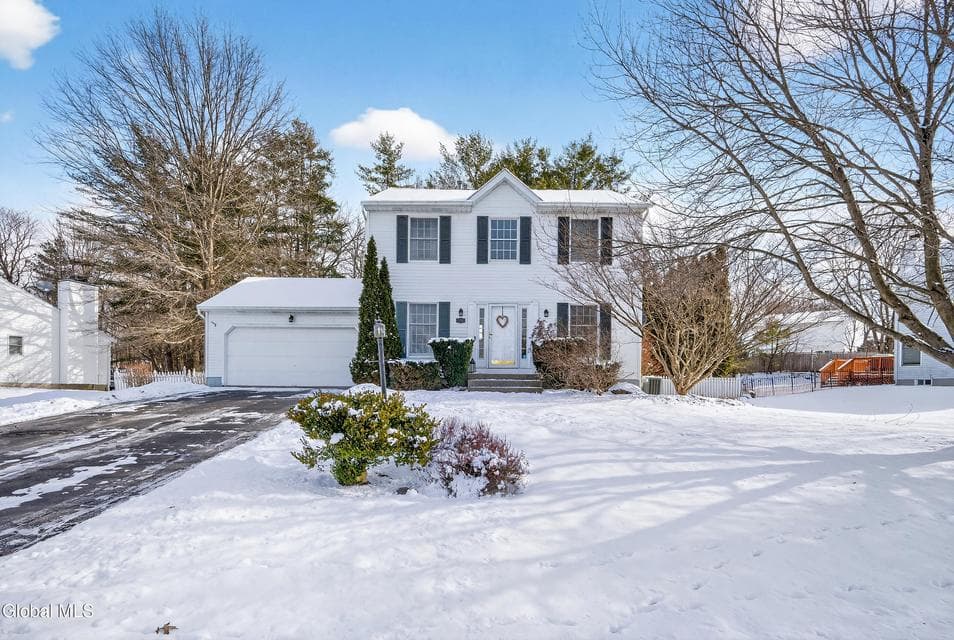 356 Lexington Street, photo 1