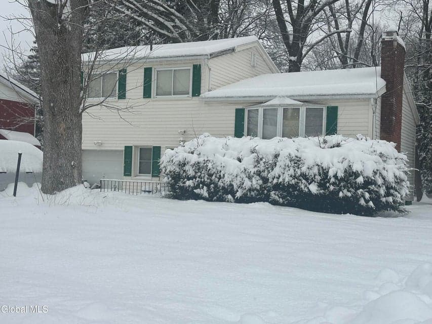 3307 Woodlawn Avenue, photo 3