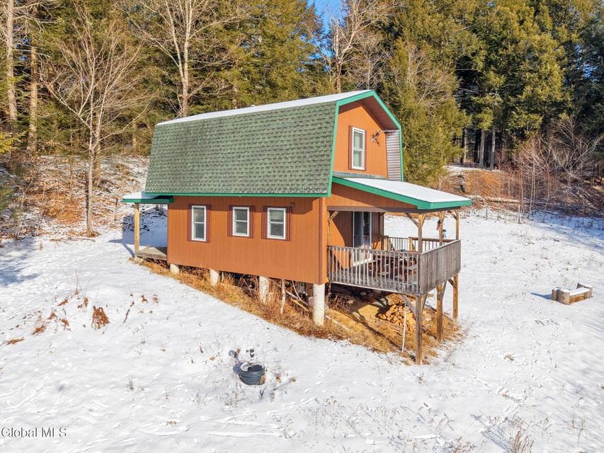 1673 W Fulton Road, photo 2