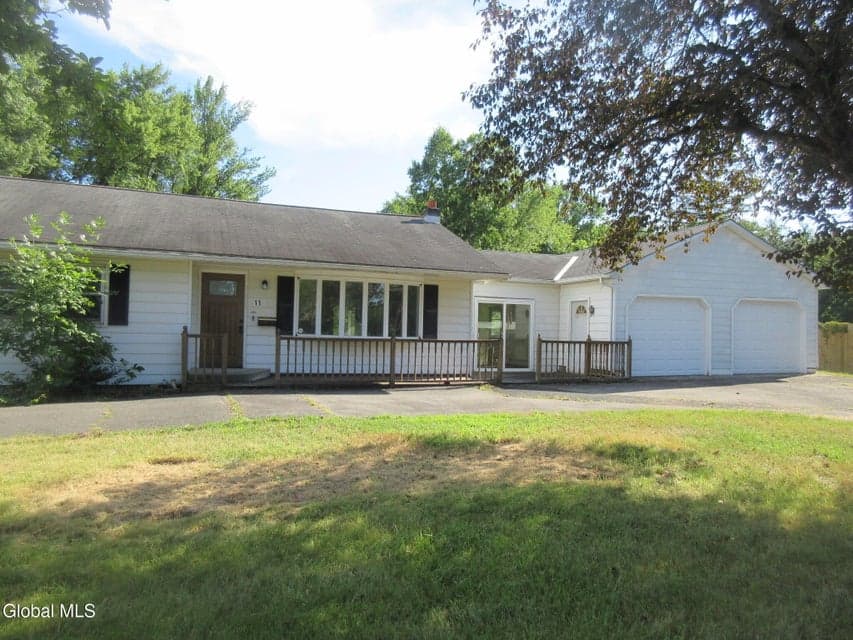 11 Ferry Street, photo 1