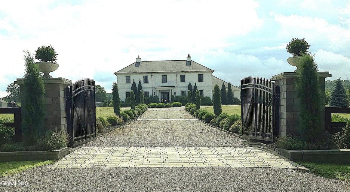 80 Brown Road, photo 2