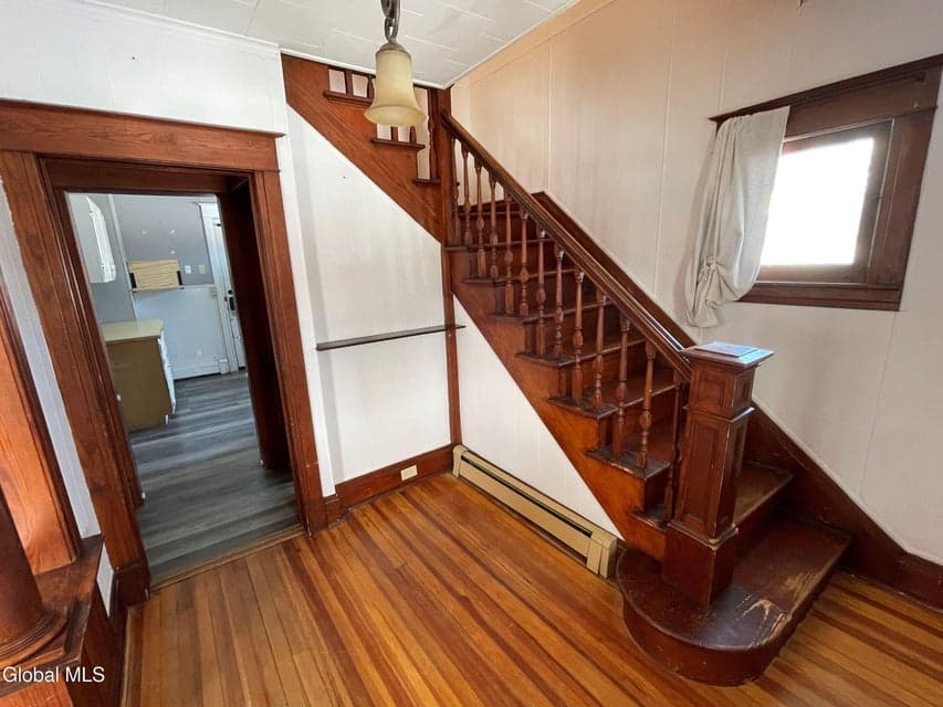 55 Seaman Avenue, photo 4