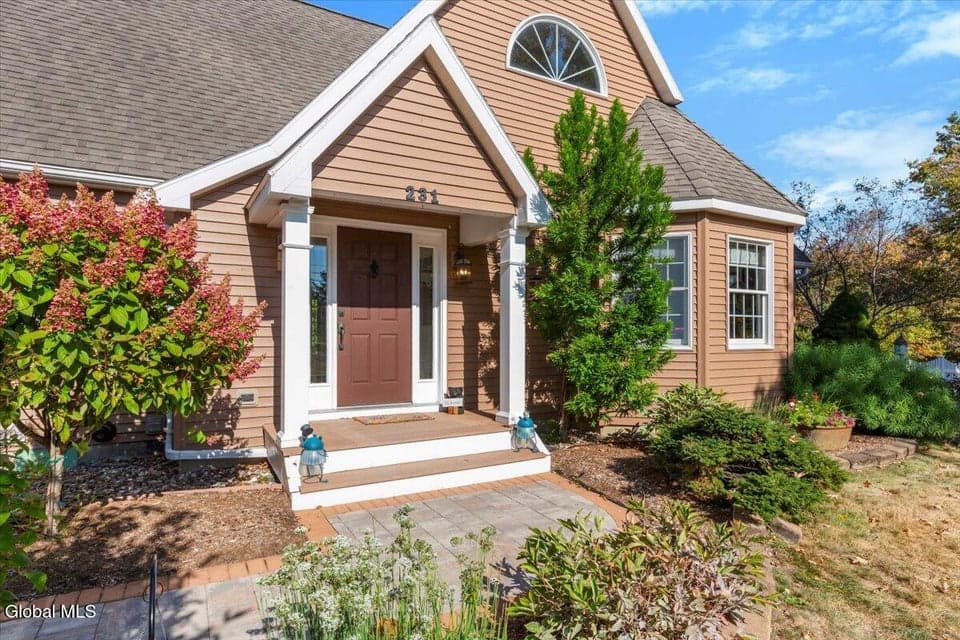 231 Werking Road, photo 2