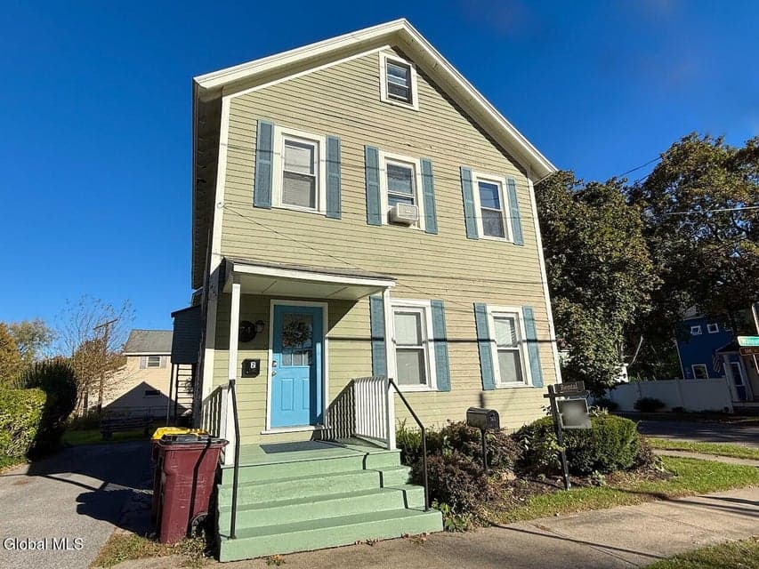 74 Walnut Street, Saratoga Springs, NY 12866, photo 1