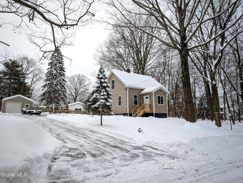 320 Gasner Avenue, photo 1